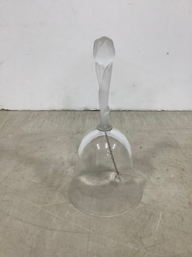 Crystal handle glass bell(7in.tall) (1 of 1)