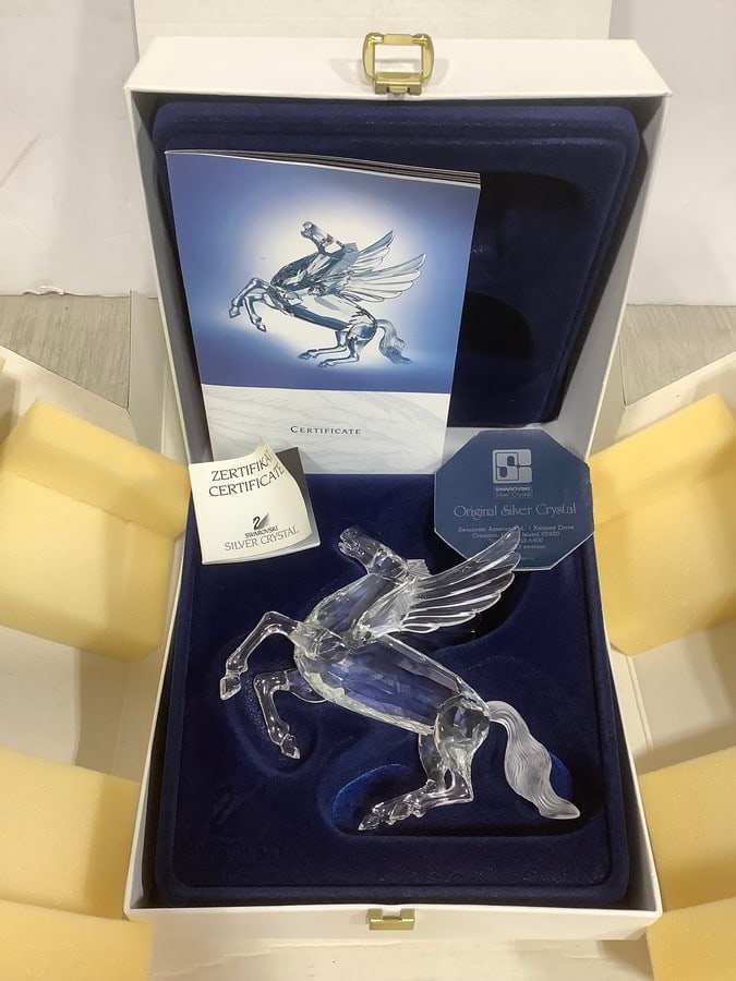 1998 Swavorski Fabulous Creatures-the Pegasus crystal with COA(5in.tall): 1998 Swavorski Fabulous Creatures-the Pegasus crystal with COA(5in.tall)