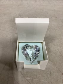 Swavorski heart crystal decor in box(1.5in.long)