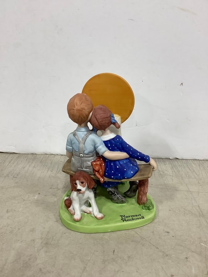 Young in Love Norman Rockwell porcelain figure(6.25in.tall): Young in Love Norman Rockwell porcelain figure(6.25in.tall)