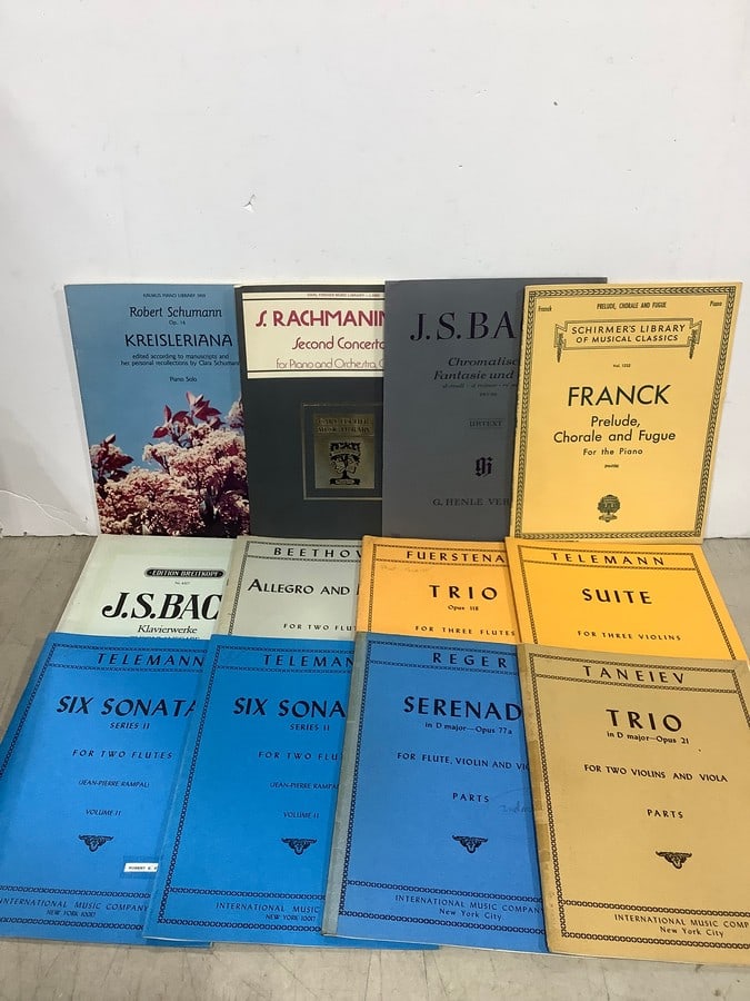 Vintage music sheets(violin, flutes, and more): Vintage music sheets(violin, flutes, and more)