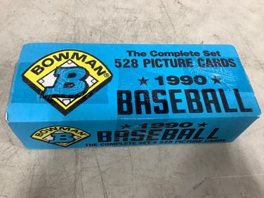 Bowman 1990 baseball picture card set in box