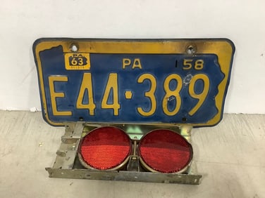 License plate and very flair model g light
