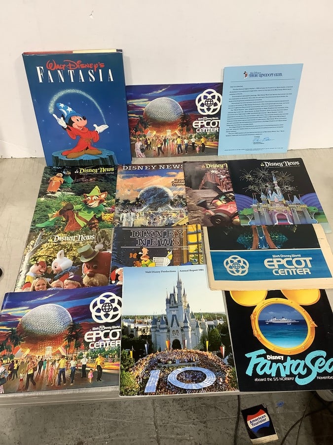 Disney booklets, Fantasia hardcover book and more (1 of 1)