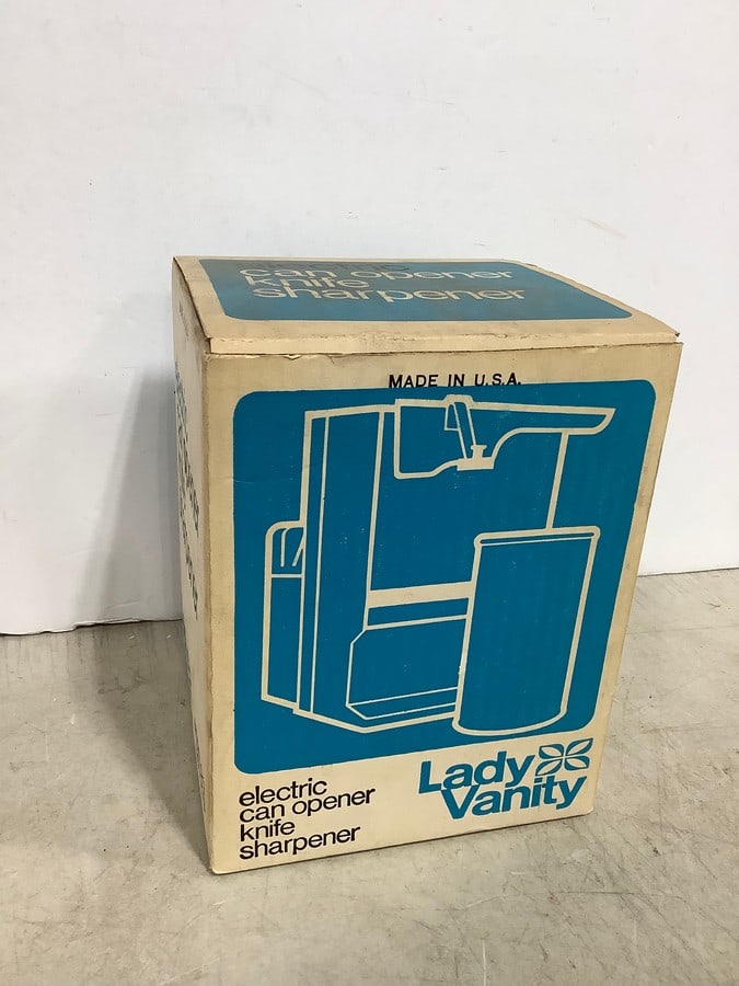 Lady Vanity electric can opener knife sharpener (1 of 1)