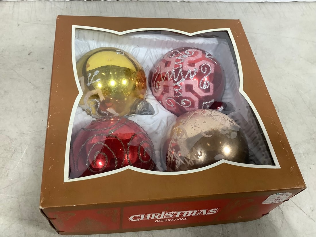 Vintage Penneys Christmas Ornaments: Vintage Penneys Christmas Ornaments