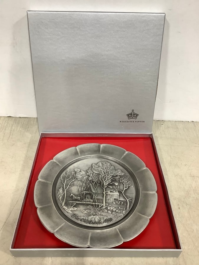 1975 Worcester Pewter 'The Old Grist Mill' Metal Plate: 1975 Worcester Pewter 'The Old Grist Mill' Metal Plate