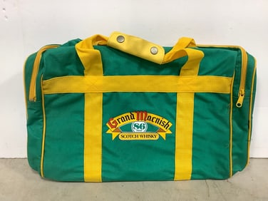 Grand Macnish Scotch Whisky Bag