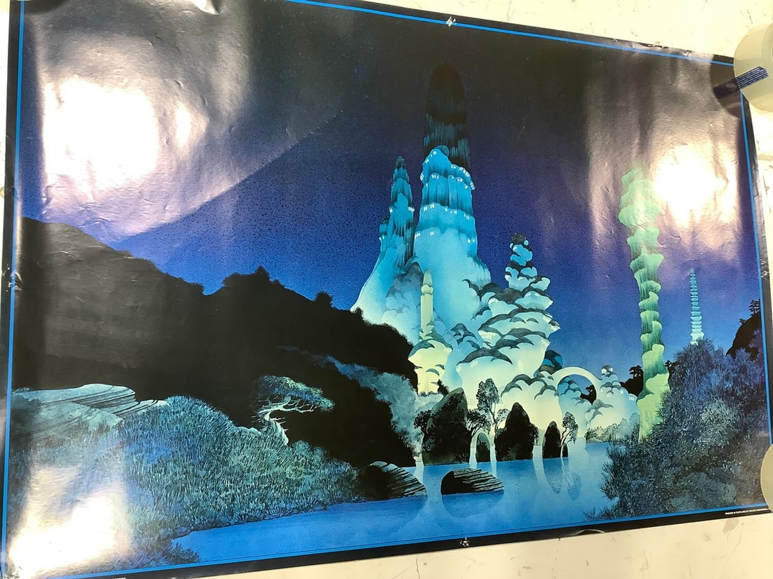 Roger Dean art print(24.5in.x36.5in.): Roger Dean art print(24.5in.x36.5in.)