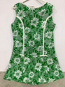 Vintage 1970s Floral Dress