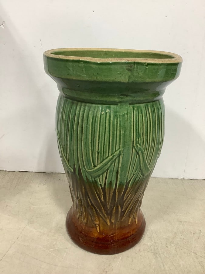 1960's umbrella stand(13.5in.tall): 1960's umbrella stand(13.5in.tall)