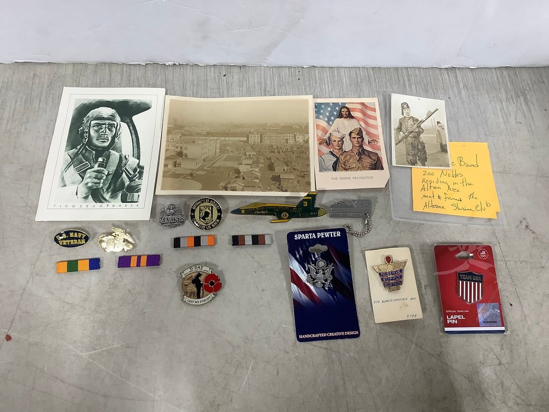 Original WWII German Luftwaffe post card and other military items) (1 of 1)