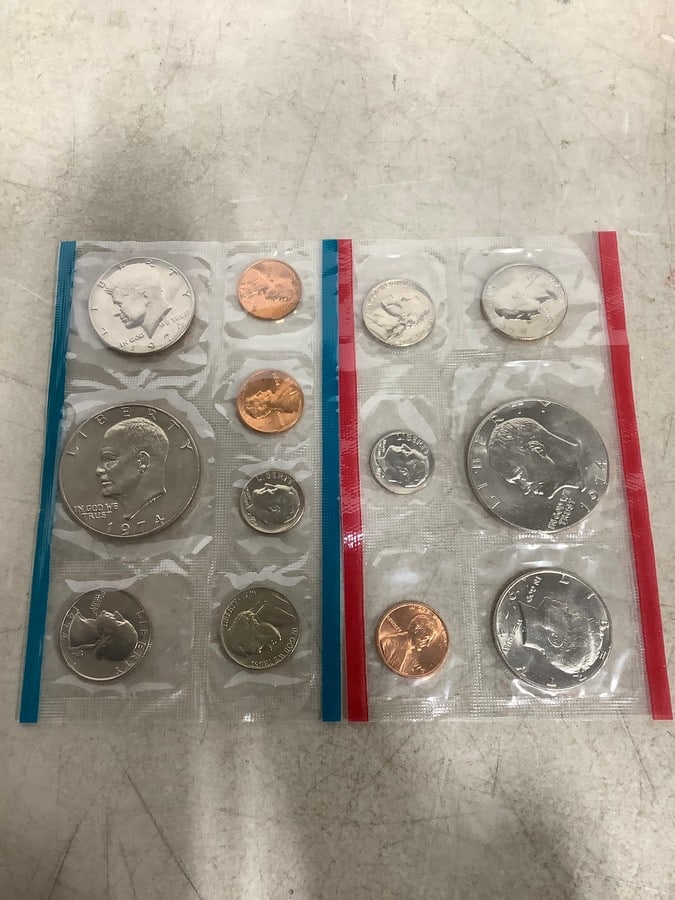 U.S. Mint 1974 Uncirculated Coin Set (1 of 1)