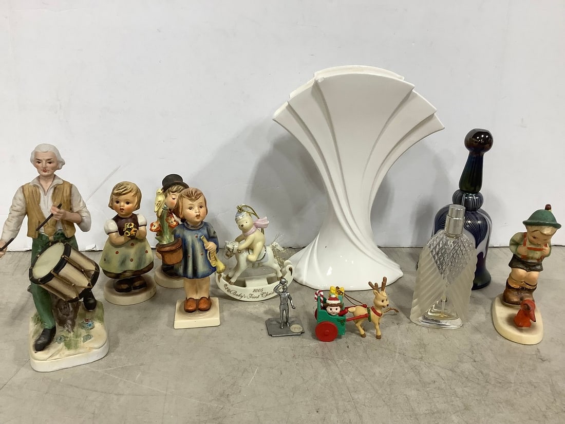 Fitz and Floyd Vase, Various Ceramic Statues (Goebel, etc) Tallest - 9.75in (1 of 1)