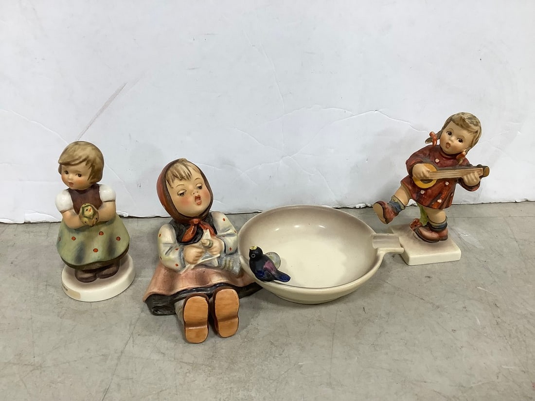 Various Goebel Ceramic Statues (Tallest - 4.75in) (1 of 1)