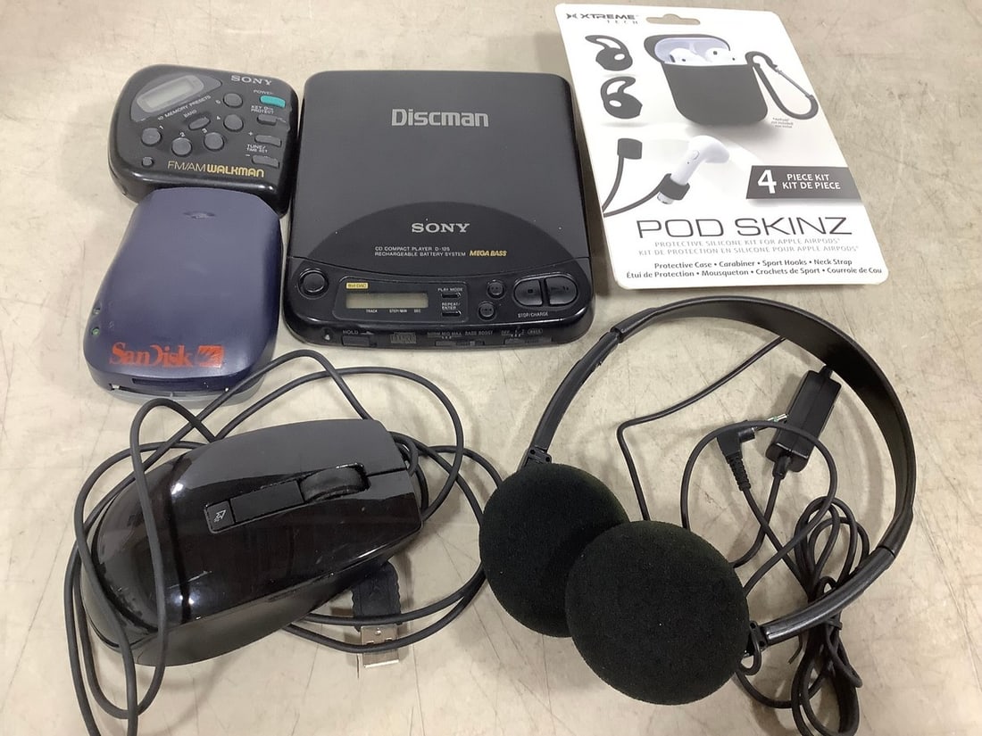 Sony Discman, Walkman, and more (1 of 1)