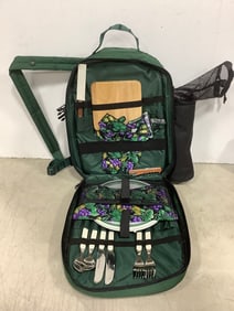 Picnic Time set in backpack