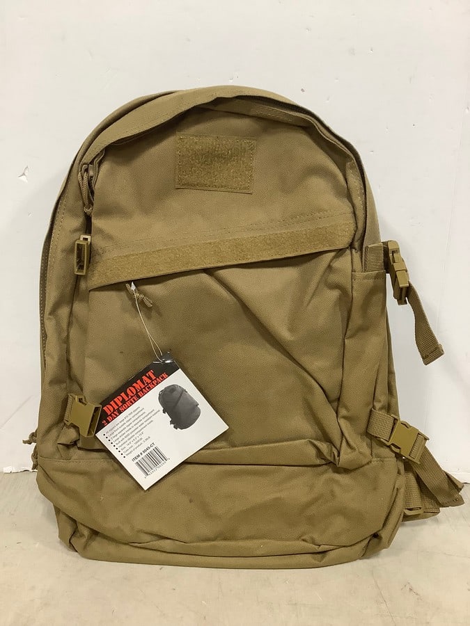 Diplomat 2 day Sorte backpack(new with tag) (1 of 1)