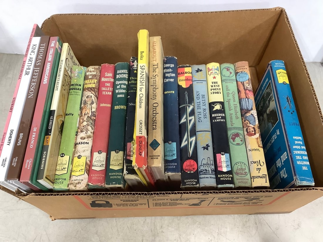 Vintage books(Betsy Ross and the Flag, The Winter at Valley Forge, The West Point Story, and more): Vintage books(Betsy Ross and the Flag, The Winter at Valley Forge, The West Point Story, and more)
