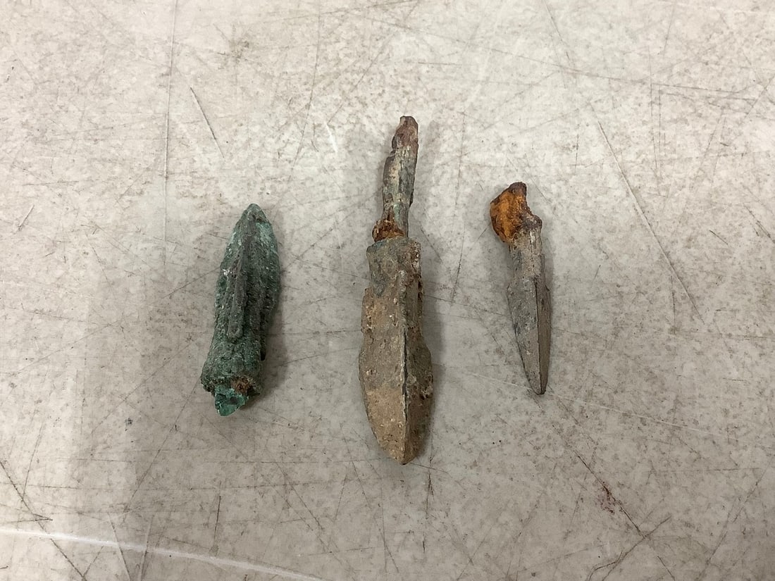 Bronze Roman Arrowhead (2nd-3rd century A.D.) (1 of 1)