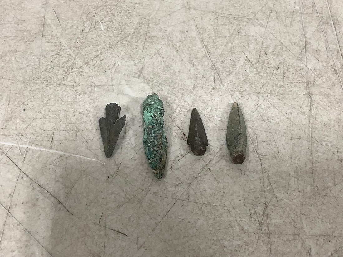 Bronze Roman Arrowhead (2nd-3rd century A.D.) (1 of 1)