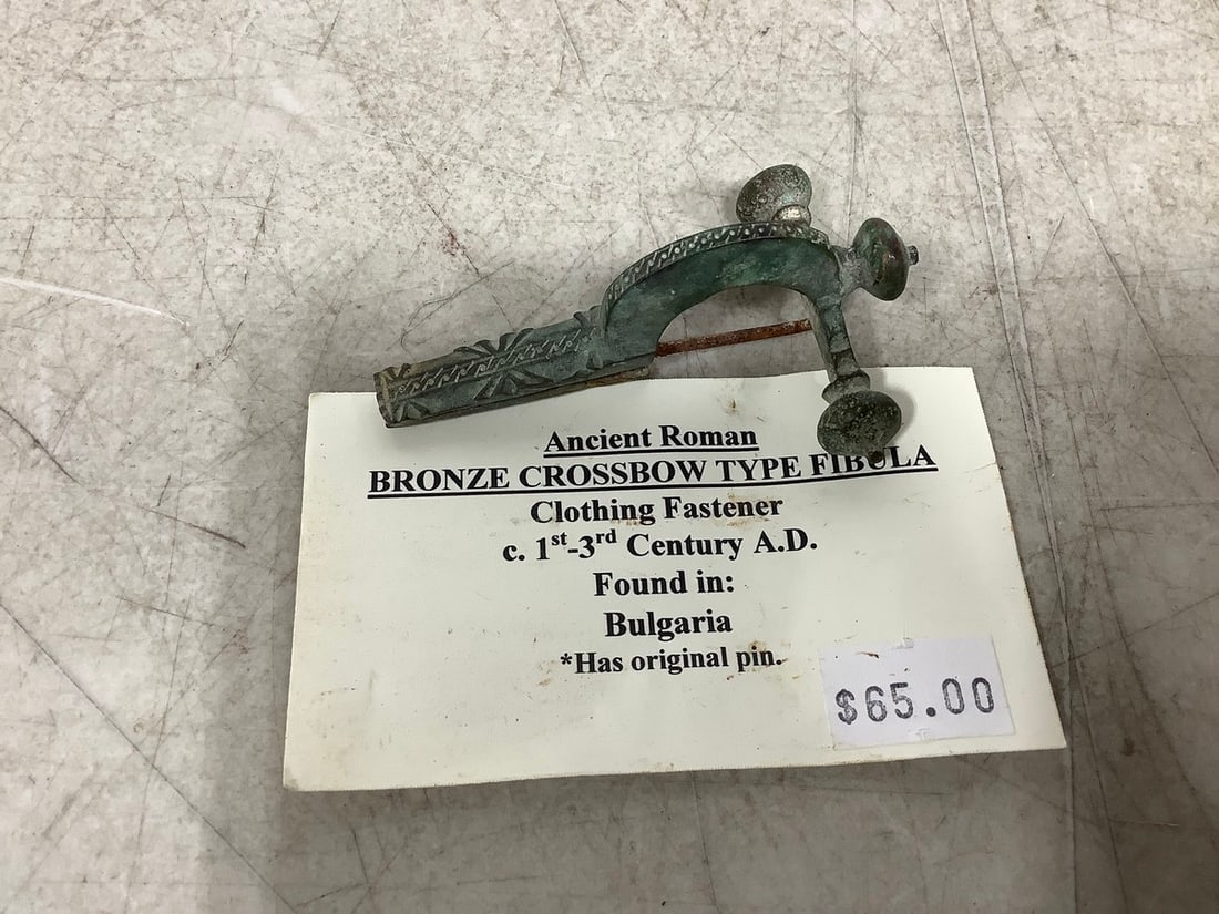 Ancient Roman Bronze Crossbow type fibula clothing fastener(1st-3rd century A.D.): Ancient Roman Bronze Crossbow type fibula clothing fastener(1st-3rd century A.D.)