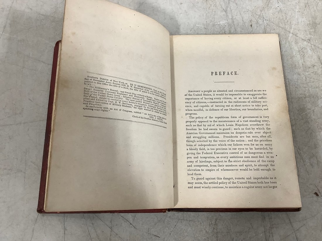 The Militiaman's manual and sword-play vintage book: The Militiaman's manual and sword-play vintage book