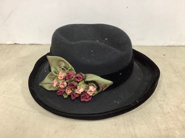 Vintage Toucan hat