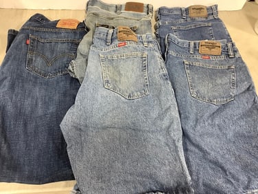 Men's Wrangler denim shorts(36) and denim jeans(Lee, Levis-36x34)