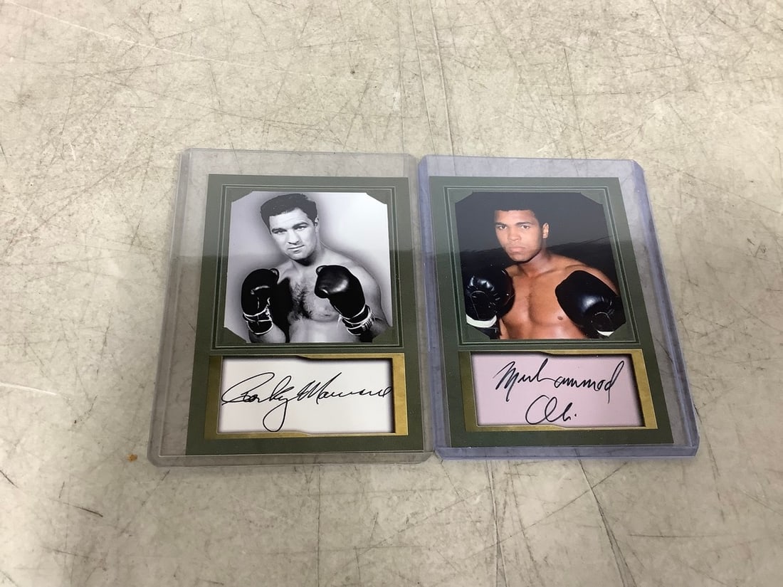 Muhammad Ali and Rocky Marciano collectible cards (1 of 1)