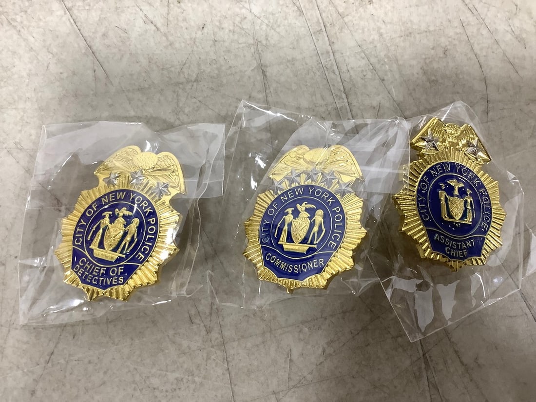 Muhammad Ali and Rocky Marciano collectible cards (1 of 1)