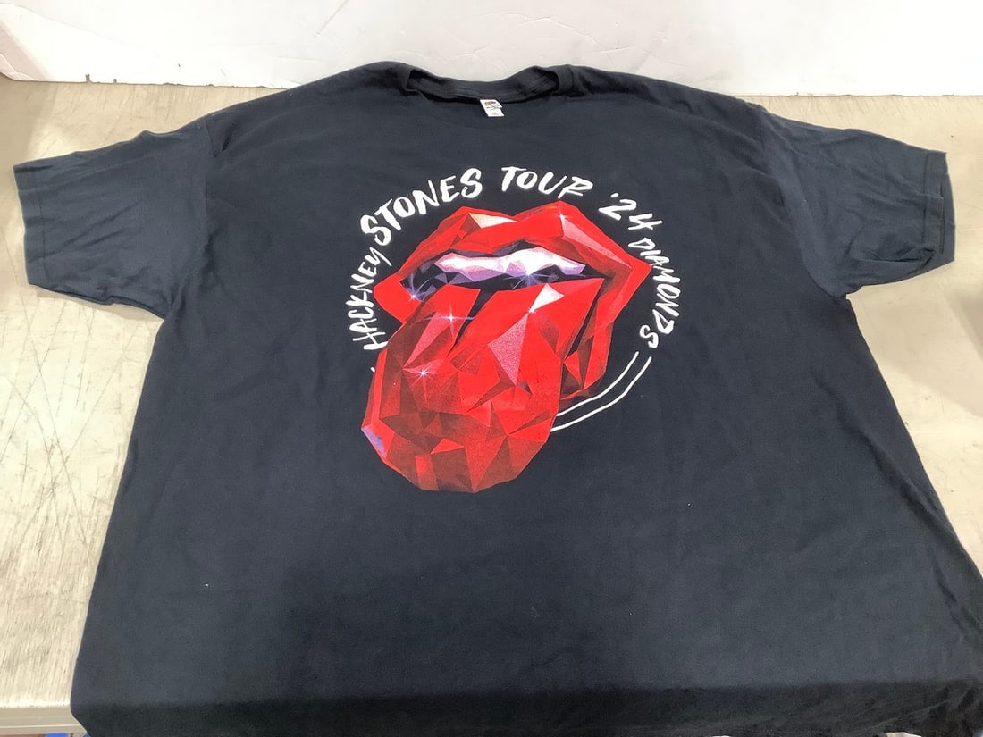 Hackney Stones Tour 24 tshirt(2XL): Hackney Stones Tour 24 tshirt(2XL)