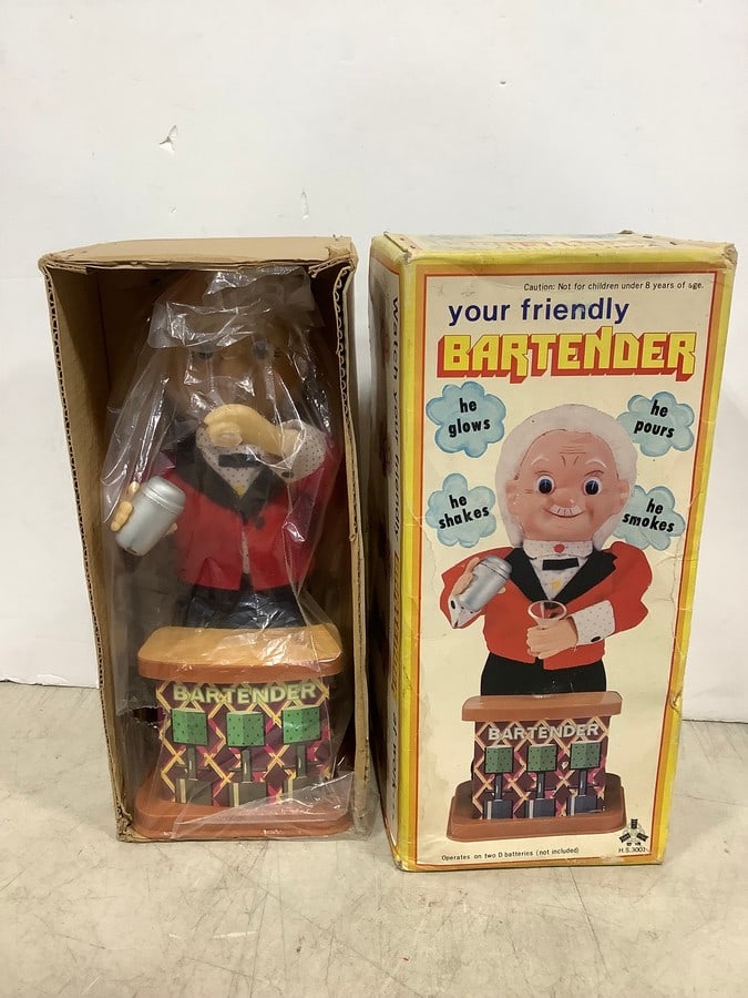Vintage bartender animated tin toy in box (1 of 1)