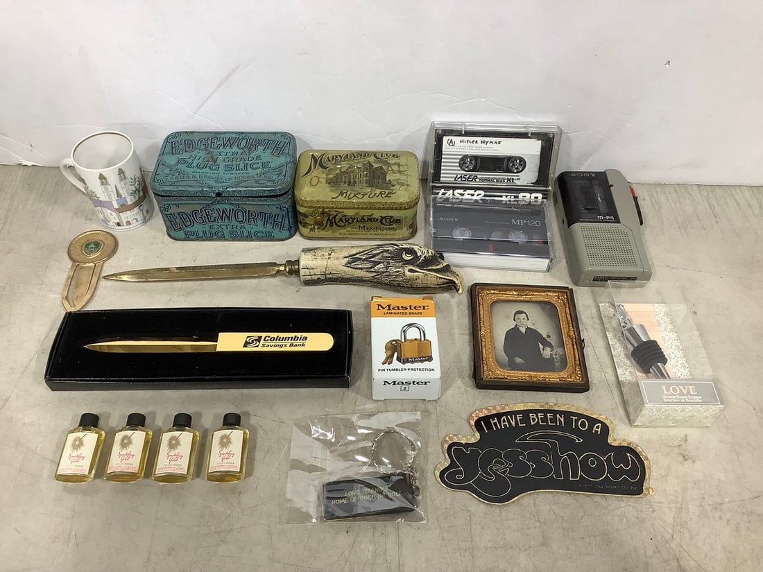 Vintage tin containers, Sony cassette-corder, MasterLock, and more (1 of 1)