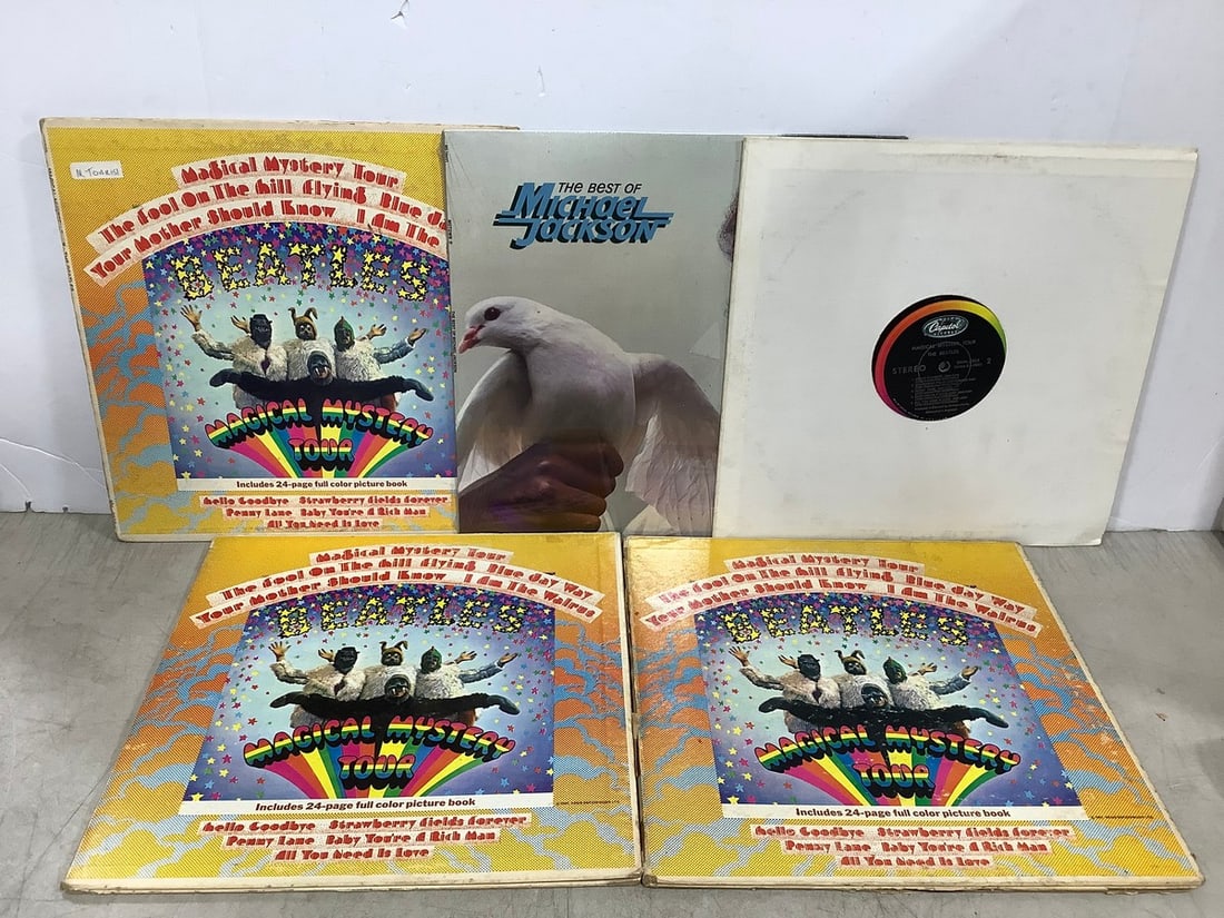Vintage records(Michael Jackson, The Beatles, and more): Vintage records(Michael Jackson, The Beatles, and more)