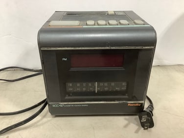Randix RCC87 Cassette Clock Radio