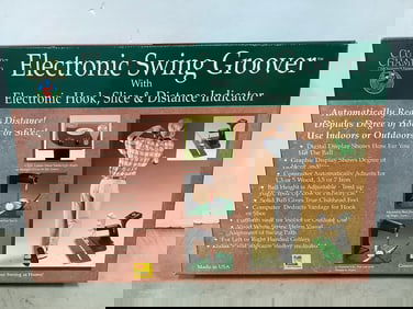 Electronic Swing Groover with Hook/Slice/Distance Indicator