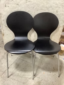 Bent plywood chairs set of 2