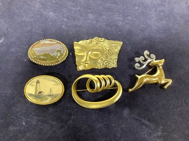 Vintage broaches