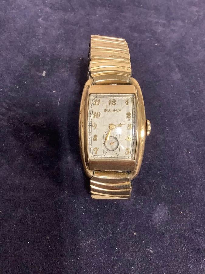 Bulova watch: Bulova watch