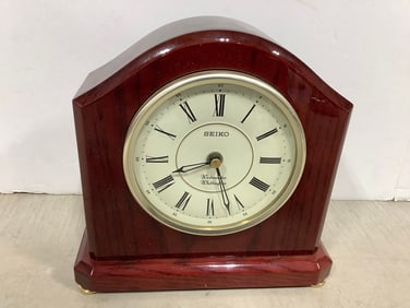 Wooden Seiko Mantle Clock