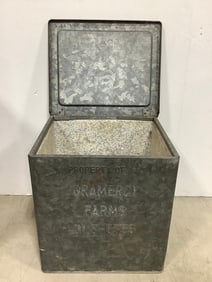Vintage Gramercy Farms Dairy Container (13.5inx13inx11.25in)