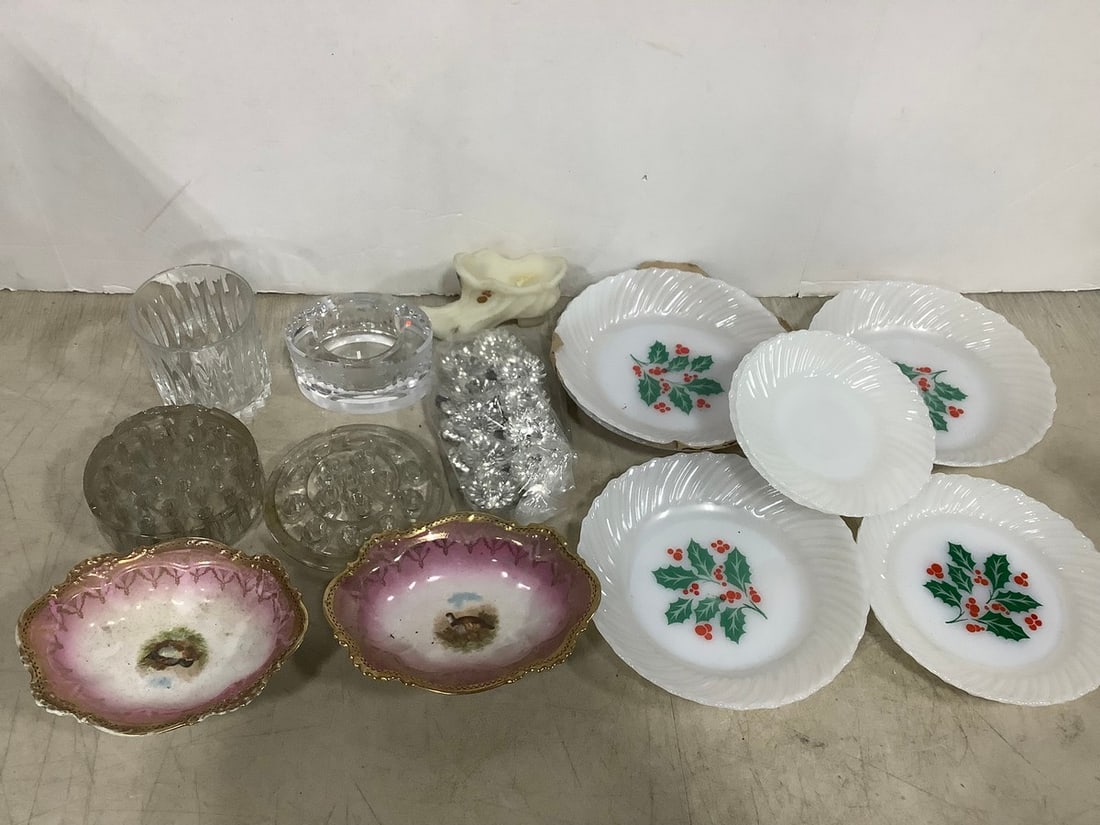 Decorative plates, bowls, and more: Decorative plates, bowls, and more