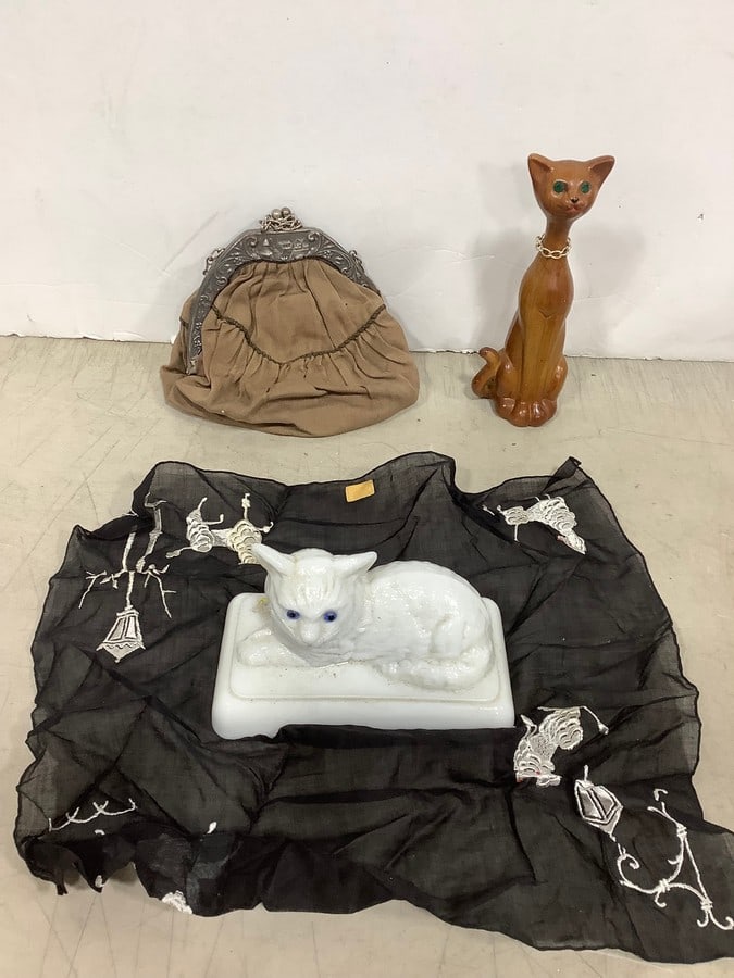 Cat Statues, Vintage Clutch, and more (Tallest - 7.75in): Cat Statues, Vintage Clutch, and more (Tallest - 7.75in)