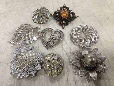 Various Broaches