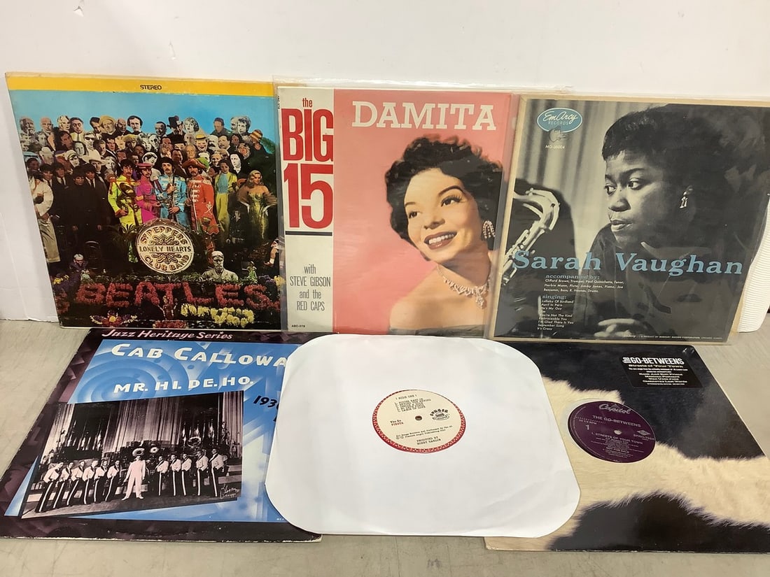 Vintage records(Sarah Vaughan, The Beatles, and more): Vintage records(Sarah Vaughan, The Beatles, and more)