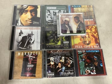 Various CD's(Snoop Dogg, Kool G Rap, 2Pac, and more)