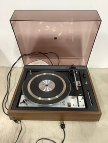 Dual PE record player(model:3048-top cover damaged)