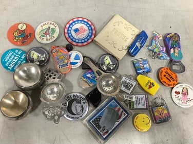 Various Magnets/Keychains