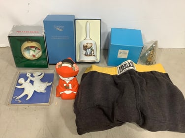 Everlast Sweat pants Size Medium Haviland ceramic ornament and more